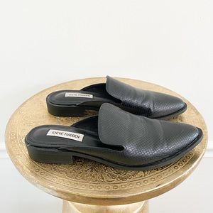 Steve Madden Black Honor Pointed Toe Slides